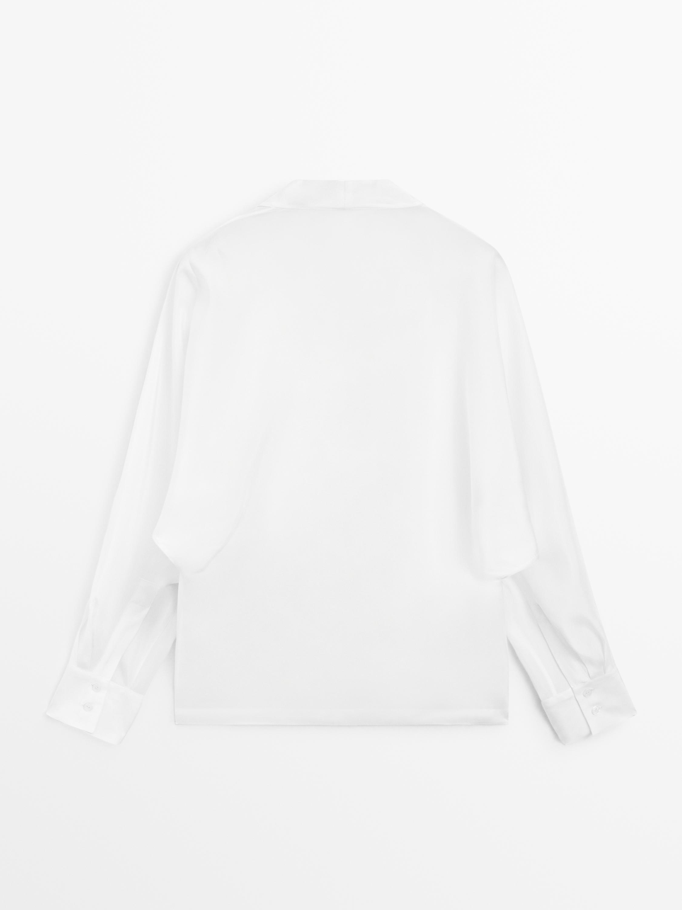 Flowing shirt with cowl neckline detail